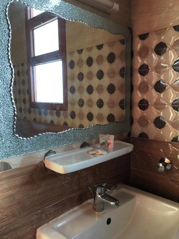 Stone Guest House Al 'Aqar Экстерьер фото